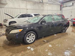 Toyota Camry BASE 2.5L 4 2010