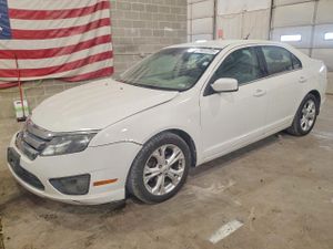 Ford Fusion SE 2.5L 4 2012