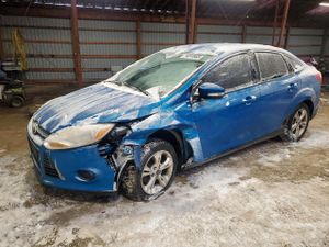 Ford Focus SE 2.0L 4 2013