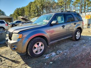 Ford Escape XLT 2.5L 4 2011