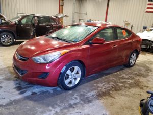 Hyundai Elantra GLS 1.8L 4 2013