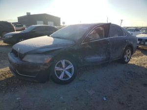 Volkswagen Passat SE 1.8L 4 2014