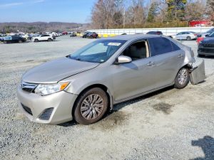Toyota Camry L 2.5L 4 2014