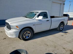 Dodge RAM ST 5.7L 8 2012