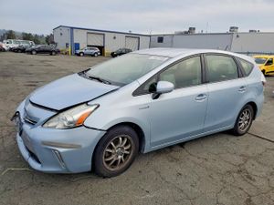 Toyota Prius 1.8L 4 2013