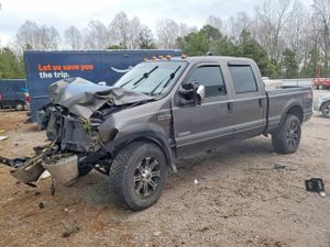 Ford F-350 SRW SUPER DUTY 6.0L 8 2006