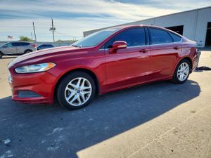 Ford Fusion SE 2.5L 4 2014