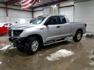 Toyota Tundra DOUBLE CAB SR5 5.7L 8 2012