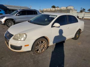 Volkswagen Jetta S 2.5L 5 2010