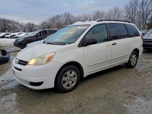 Toyota Sienna CE 3.3L 6 2005