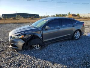 Ford Fusion SE 2.5L 4 2013