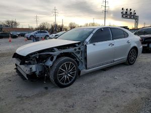Lexus LS 460 4.6L 8 2015