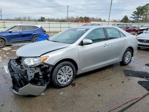 Toyota Camry L 2.5L 4 2013