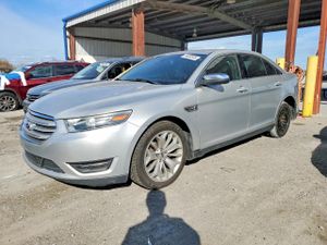 Ford Taurus LIMITED 3.5L 6 2015