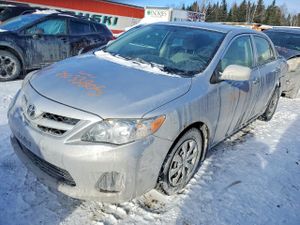 Toyota Corolla BASE 1.8L 4 2012