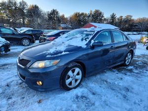 Toyota Camry BASE 2.5L 4 2011