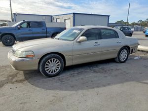 Lincoln Town Car EXECUTIVE 4.6L 8 2004