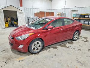 Hyundai Elantra GLS 1.8L 4 2013