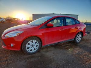 Ford Focus SE 2.0L 4 2012
