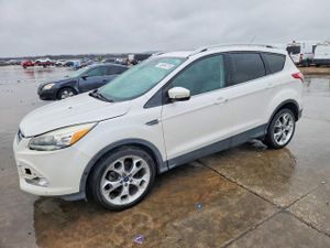 Ford Escape TITANIUM 2.0L 4 2015