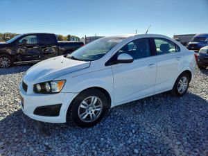 Chevrolet Aveo (Sonic) LT 1.8L 4 2012