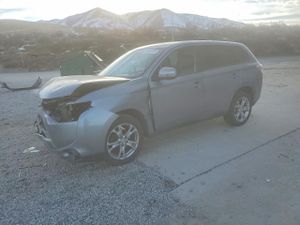 Mitsubishi Outlander 2.4L 4 2014