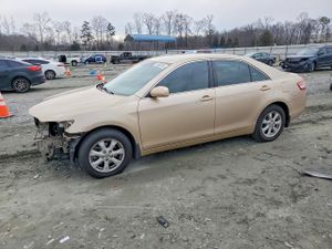 Toyota Camry BASE 2.5L 4 2011