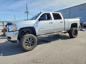 Chevrolet Silverado 1500 K2500 HEAVY DUTY LTZ 6.6L 8 2011