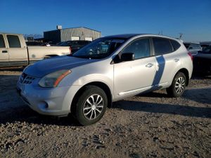 Nissan Rogue S 2.5L 4 2013