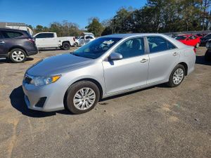 Toyota Camry BASE 2.5L 4 2012