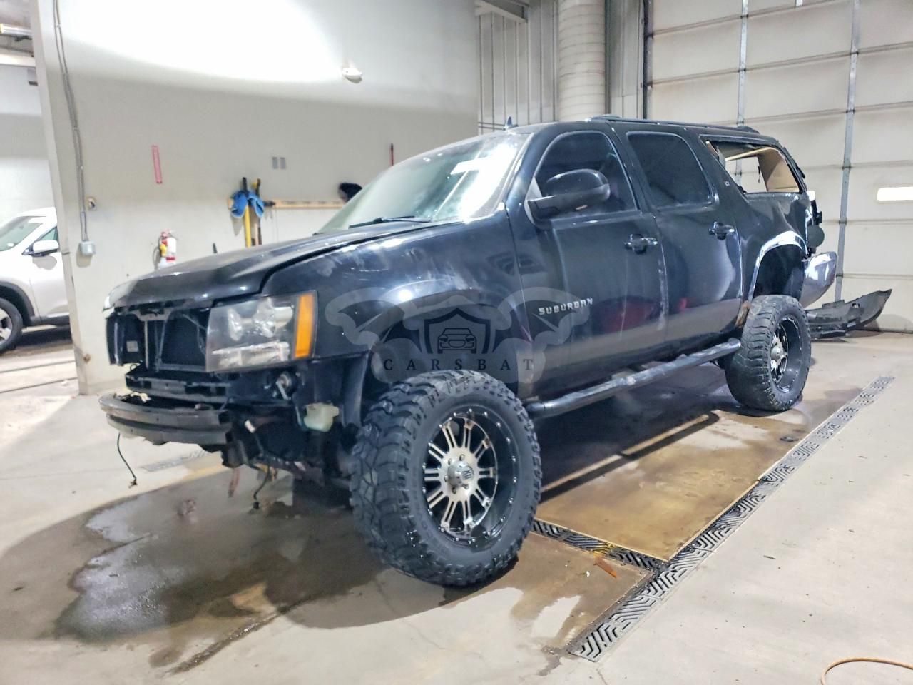 Chevrolet Suburban K1500 LT 5.3L 8 2012