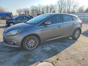 Ford Focus TITANIUM 2.0L 4 2014