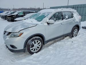 Nissan Rogue S 2.5L 4 2015