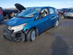 Nissan Versa S 1.6L 4 2015