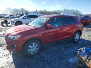 Mitsubishi Outlander SE 2.0L 4 2013