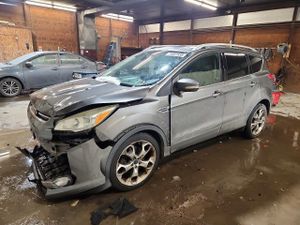 Ford Escape TITANIUM 2.0L 4 2014