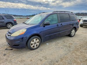 Toyota Sienna CE 3.3L 6 2006