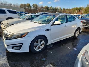 Kia Optima LX 2.4L 4 2015