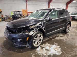 Volkswagen Tiguan 2.0L 4 2012