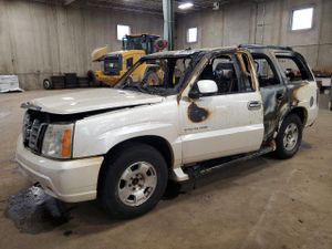 Cadillac Escalade LUXURY 6.0L 8 2005