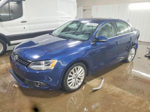 Volkswagen Jetta 2.0L 4 2013