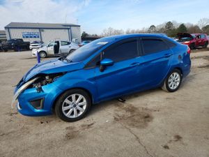 Ford Fiesta SE 1.6L 4 2012