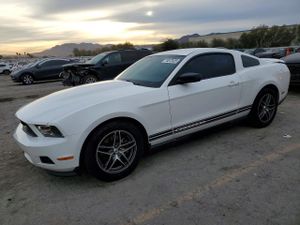Ford Mustang 3.7L 6 2012