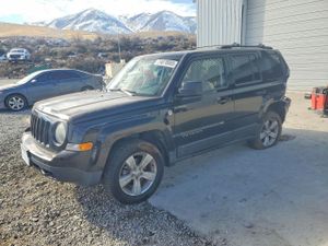 Jeep Patriot LATITUDE 2.4L 4 2014