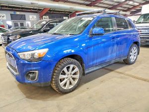 Mitsubishi Outlander 2.0L 4 2015
