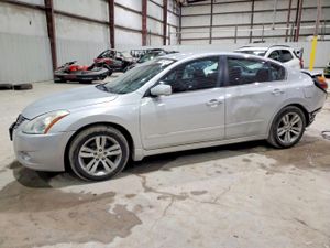 Nissan Altima SR 3.5L 6 2011