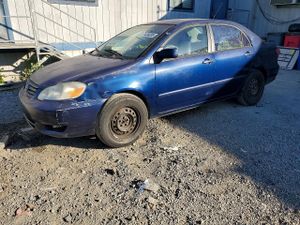 Toyota Corolla CE 1.8L 4 2004