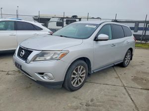 Nissan Pathfinder S 3.5L 6 2014