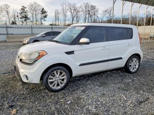 Kia Soul + 2.0L 4 2012
