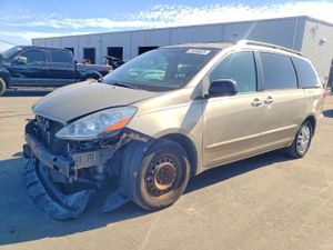 Toyota Sienna CE 3.3L 6 2006